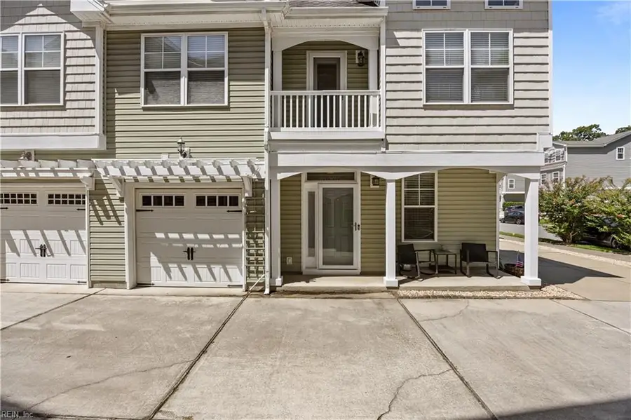 904 12th Street, Virginia Beach, VA 23451 - #2