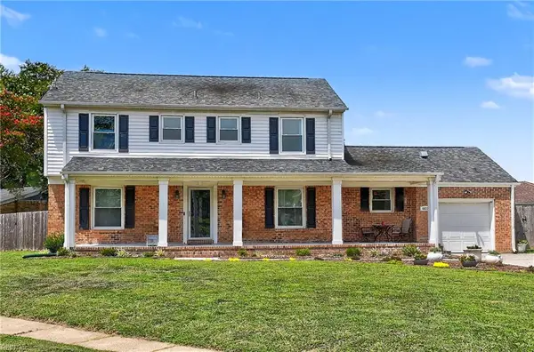 4833 Rosecroft St, Virginia Beach, VA 23464