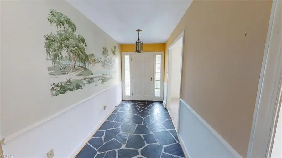 205 Meadowfield Road, Yorktown, VA 23692 - #2