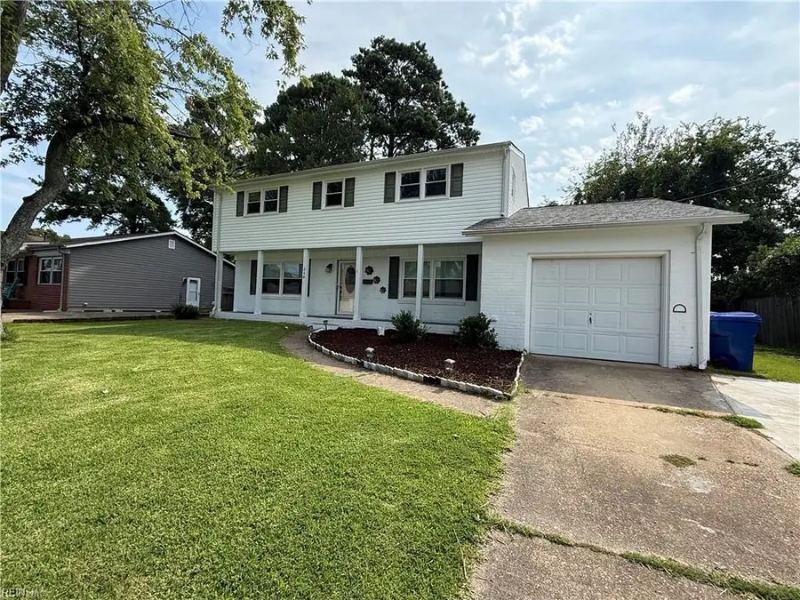 348 Gainsborough Road, Virginia Beach, VA 23462 - #3