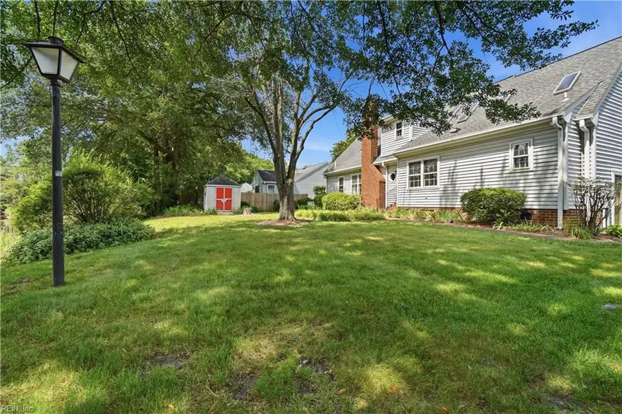 934 Ferryman Quay, Chesapeake, VA 23323 - #2