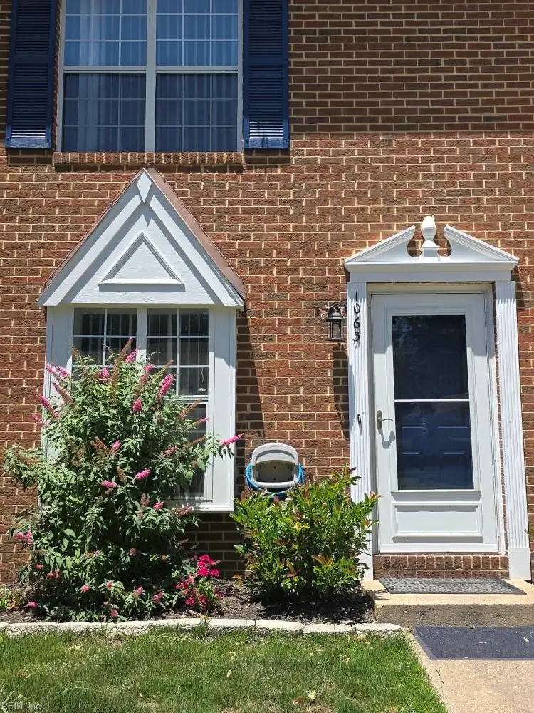 1063 Still Harbor Circle, Chesapeake, VA 23320 - #1