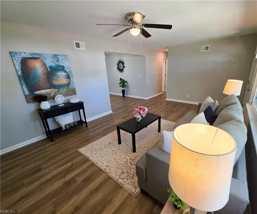 1425 Sunset Drive, Norfolk, VA 23503 - #2