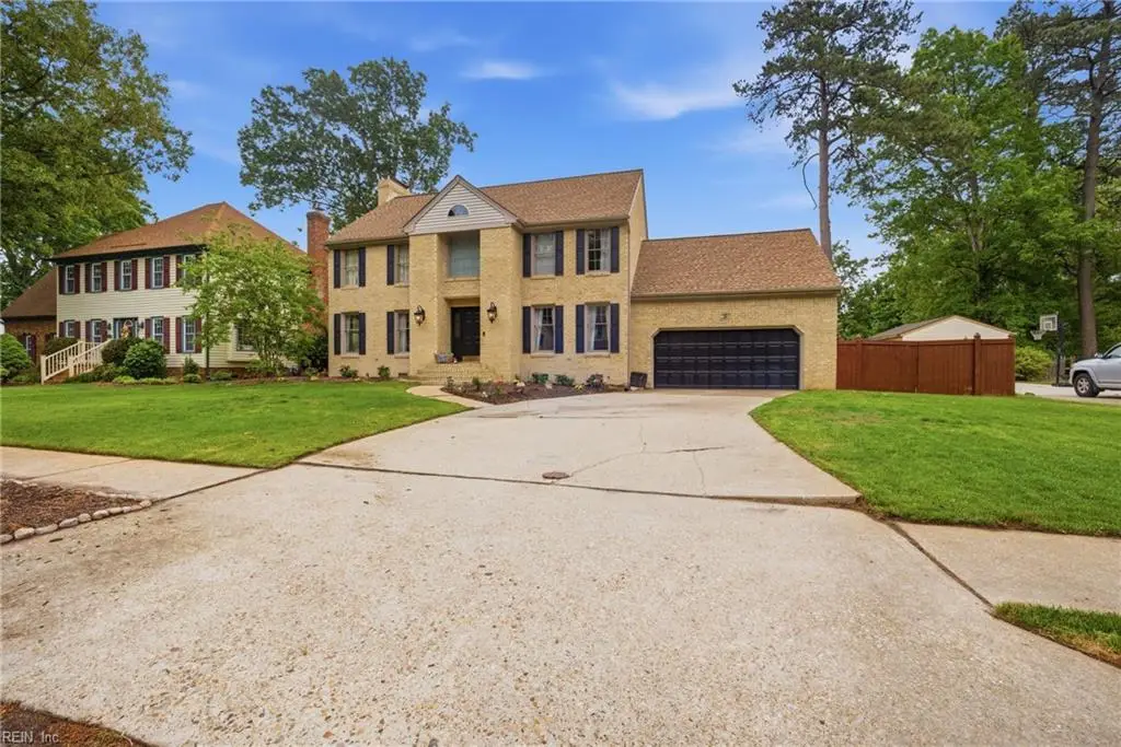 913 Montebello Circle, Chesapeake, VA 23322 - #1