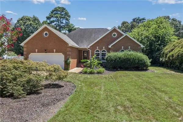 7534 Tyndall Drive, Gloucester Point, VA 23062