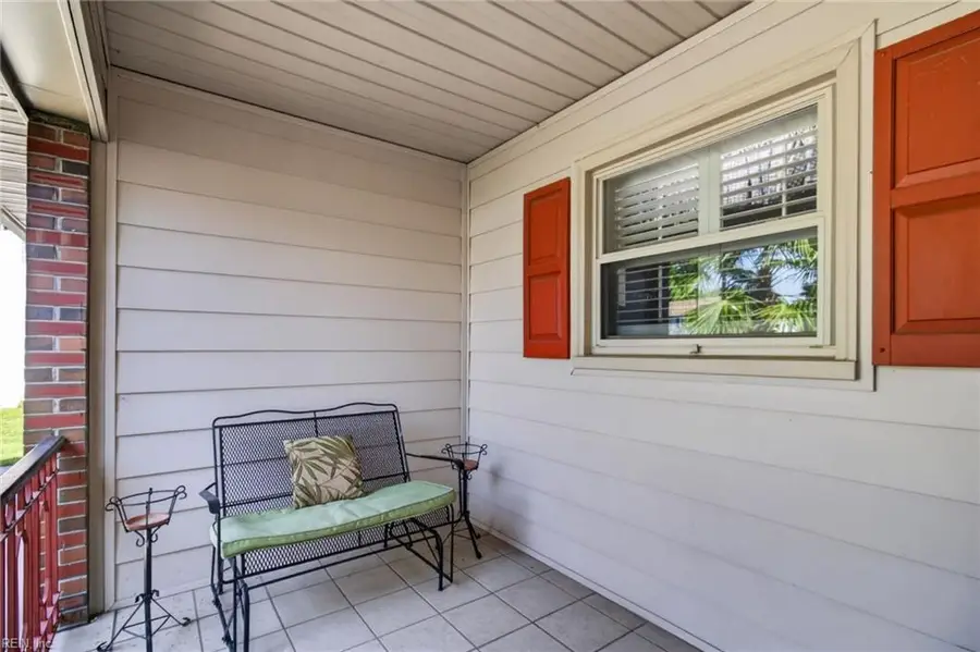 4704 Hunters Point Drive, Portsmouth, VA 23703 - #3
