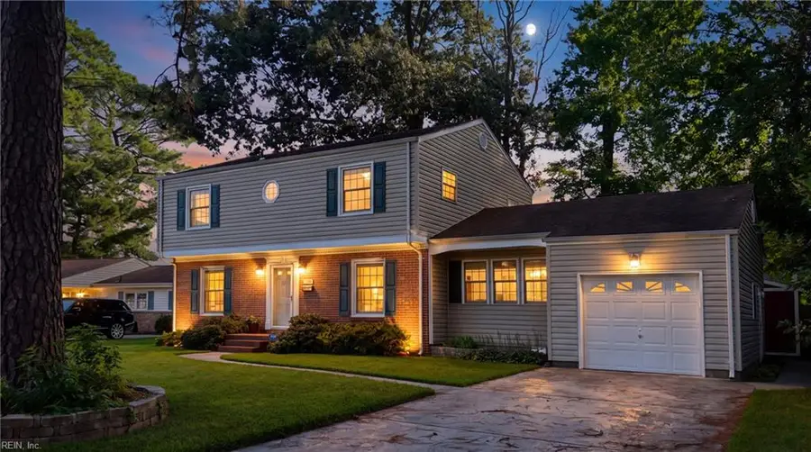 208 Great Hall Court, Virginia Beach, VA 23452 - #2
