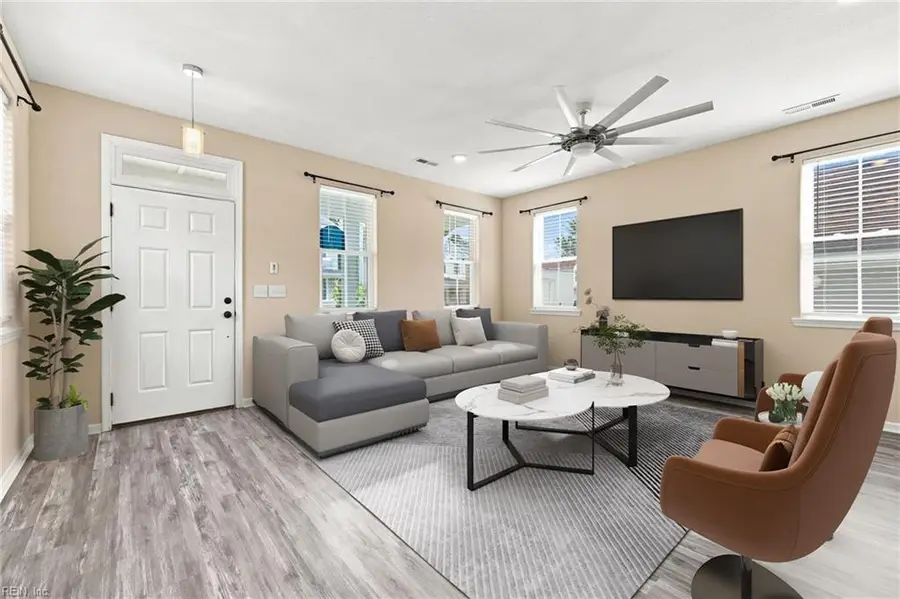 945 Gordon Avenue, Norfolk, VA 23504 - #2