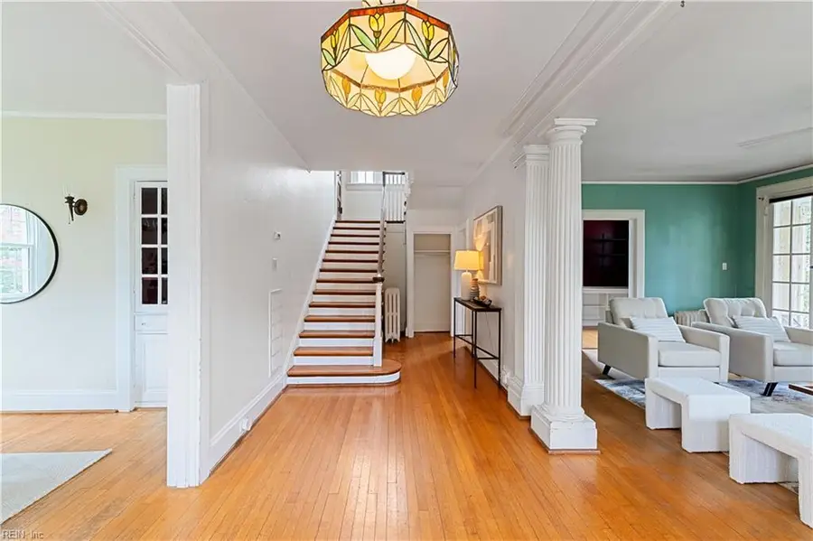 268 E 40th Street E, Norfolk, VA 23504 - #3