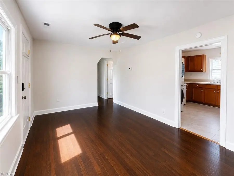 859 Alma Drive, Norfolk, VA 23518 - #3