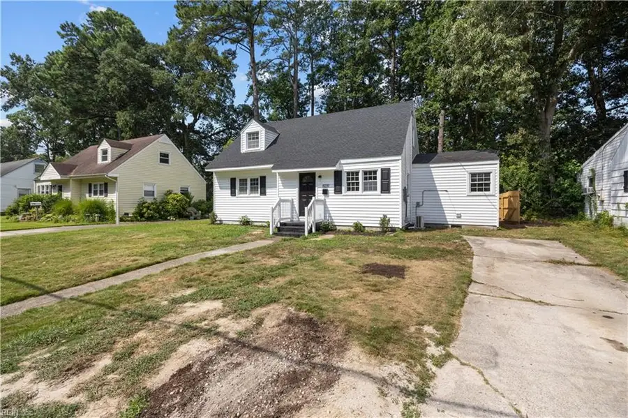 8239 Redwood Circle, Norfolk, VA 23518 - #3