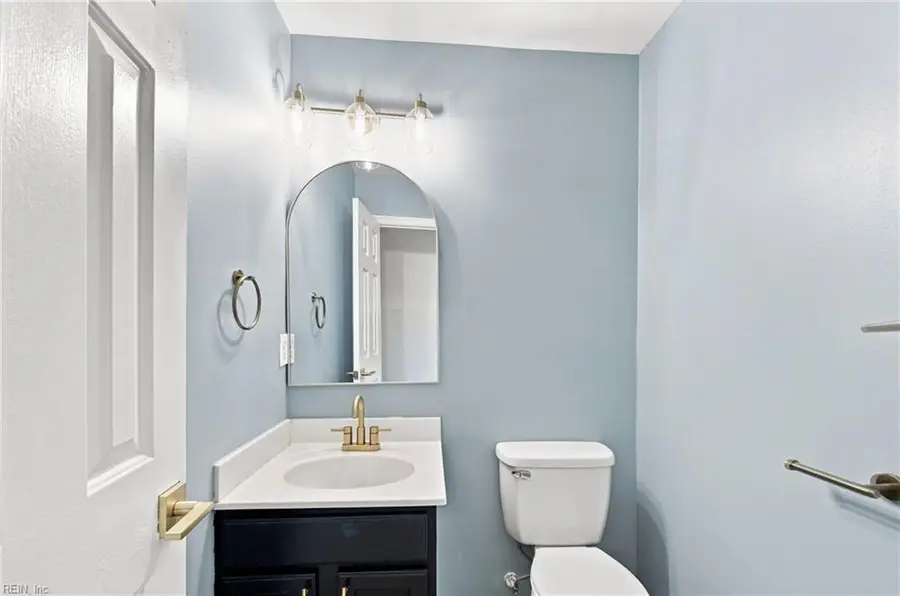 52 Locksley Drive, Hampton, VA 23666 - #3