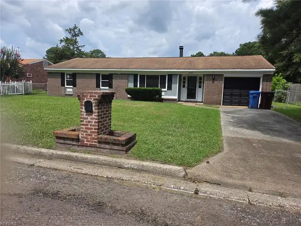3232 Sir Meliot Drive, Chesapeake, VA 23323