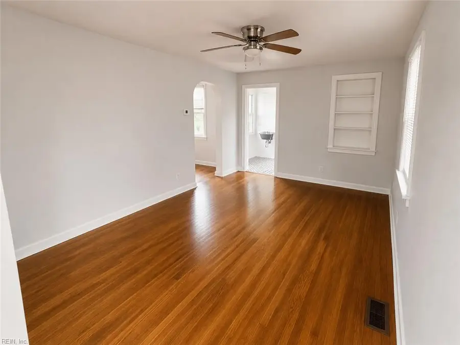 1808 Croyden Road, Norfolk, VA 23503 - #3