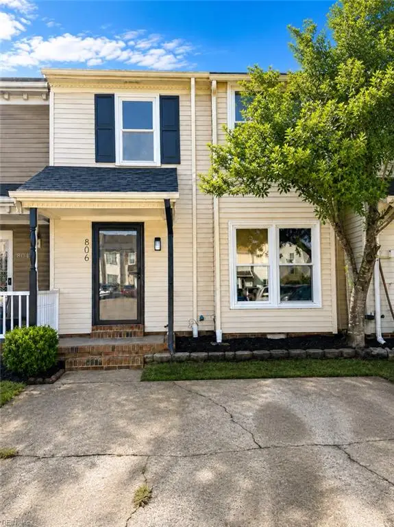 806 Federal Court, Virginia Beach, VA 23462