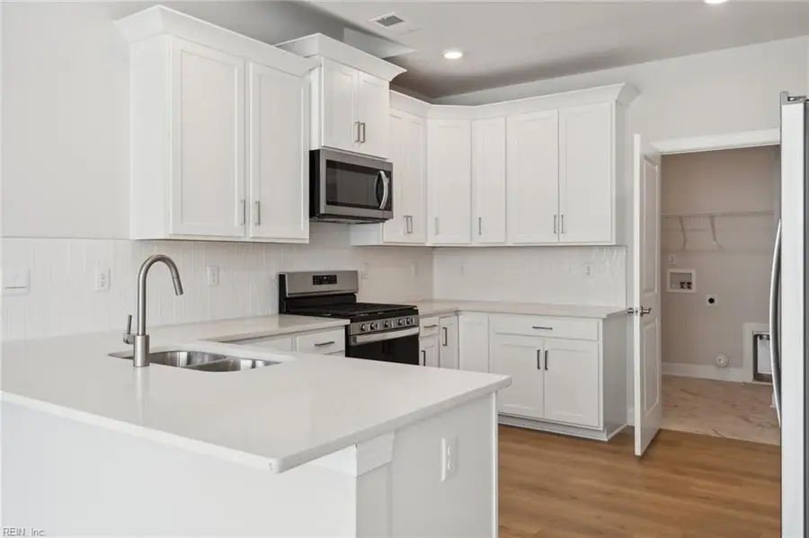 2154 Edwin Drive, Chesapeake, VA 23322 - #2