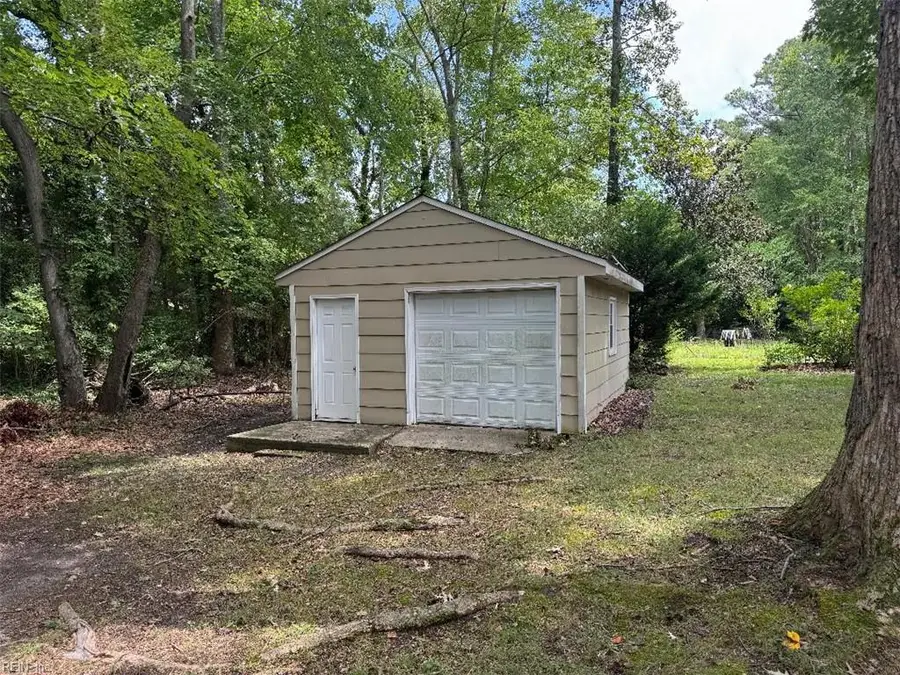 105 Marlin Circle, Yorktown, VA 23692 - #3
