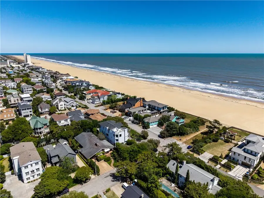 103 48th Street, Virginia Beach, VA 23451 - #3