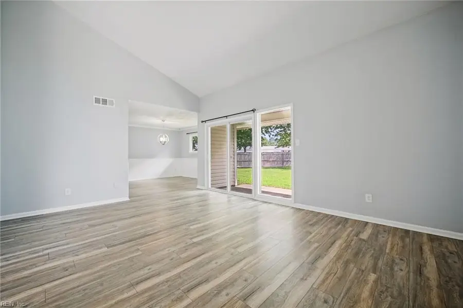 1424 Planting Court, Virginia Beach, VA 23453 - #3