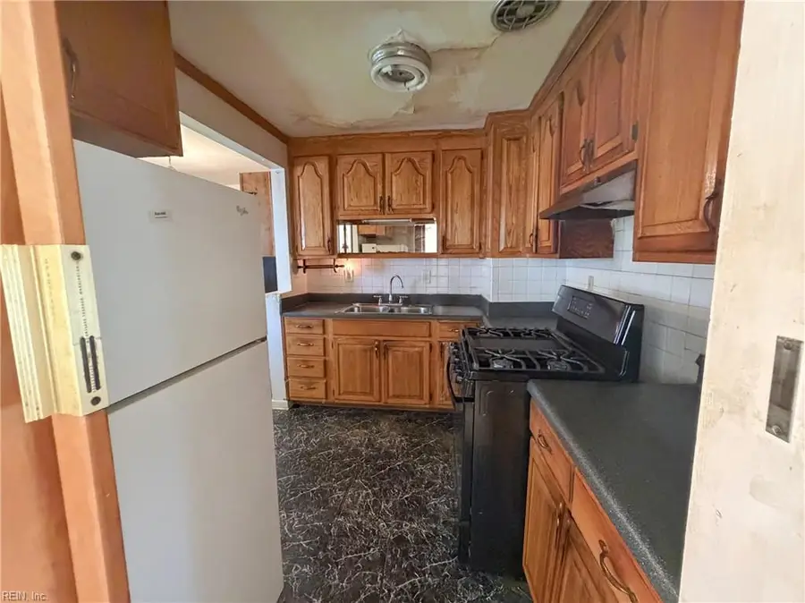 851 Widgeon Road, Norfolk, VA 23513 - #3