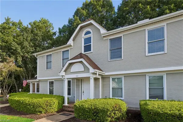 601 Bridge Crossing #D, Yorktown, VA 23692
