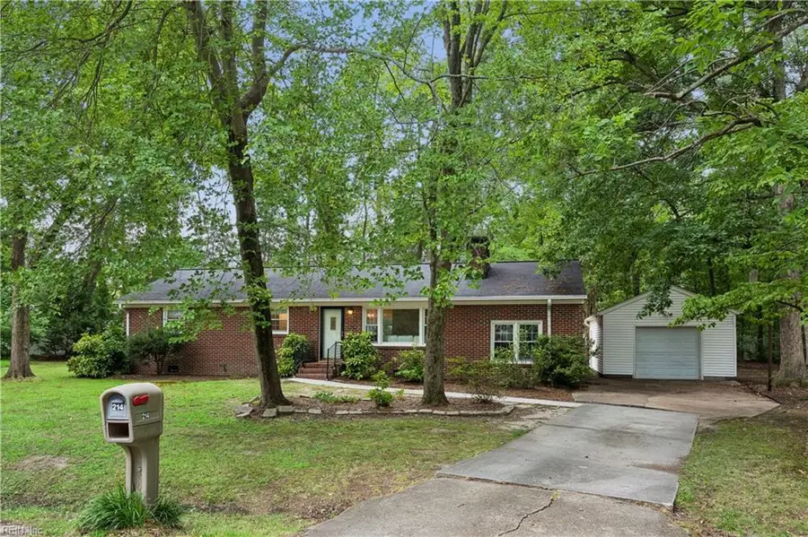 214 Greenland Drive, Yorktown, VA 23693 - #2