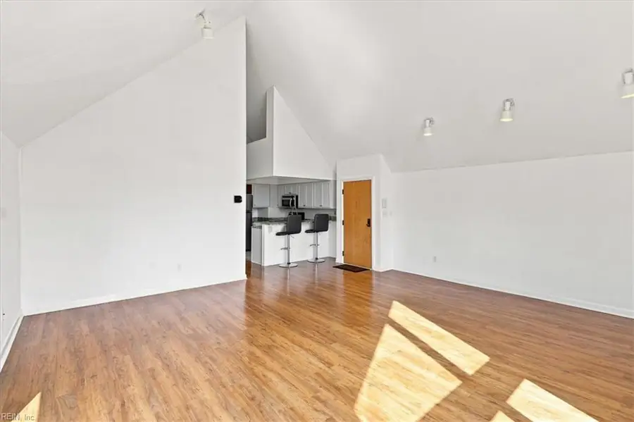 696 Mowbray Arch #650, Norfolk, VA 23507 - #3