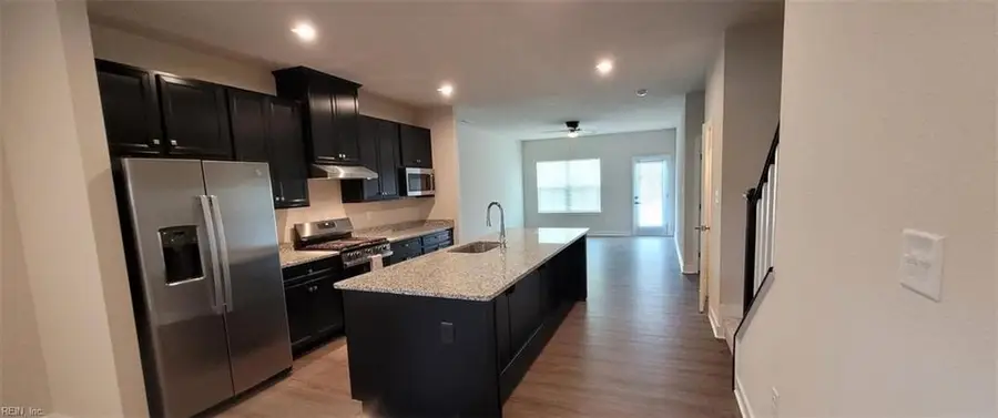 306 A Spinnaker Street, Elizabeth City, NC 27909 - #2