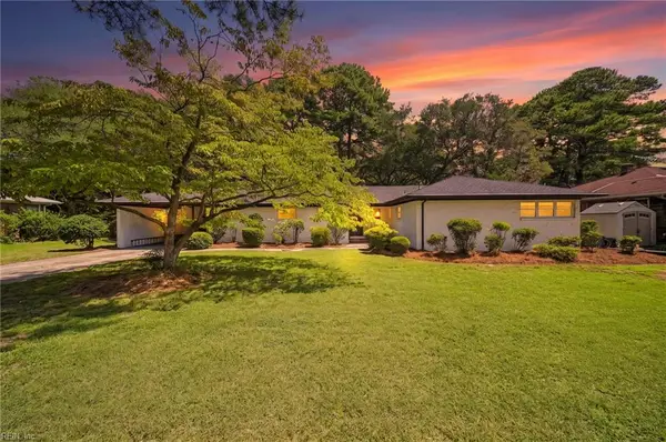 7077 Kirby Crescent, Norfolk, VA 23505