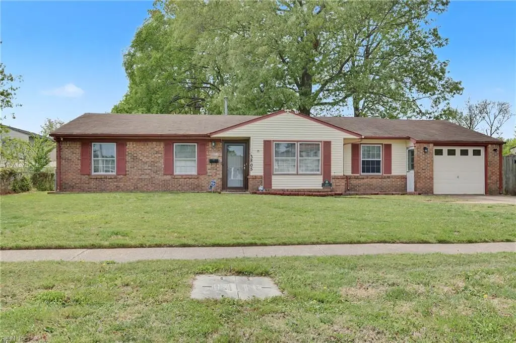 3805 Plaza Trail S, Virginia Beach, VA 23452 - #1