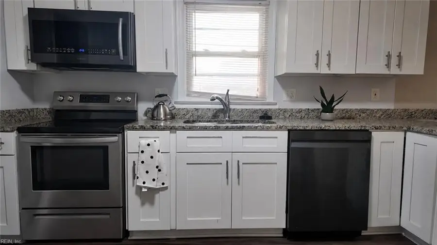 1637 Guthrie Street, Virginia Beach, VA 23464 - #2