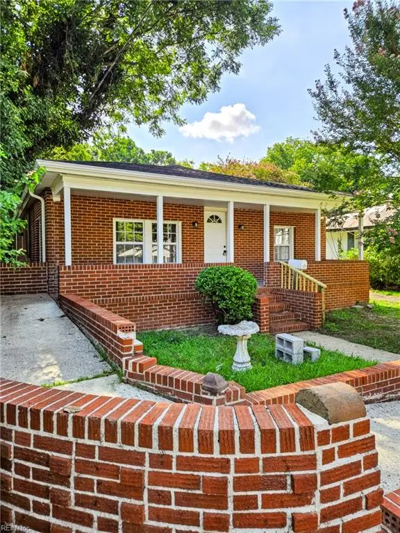 118 Walnut St Street, Suffolk, VA 23434 - #1