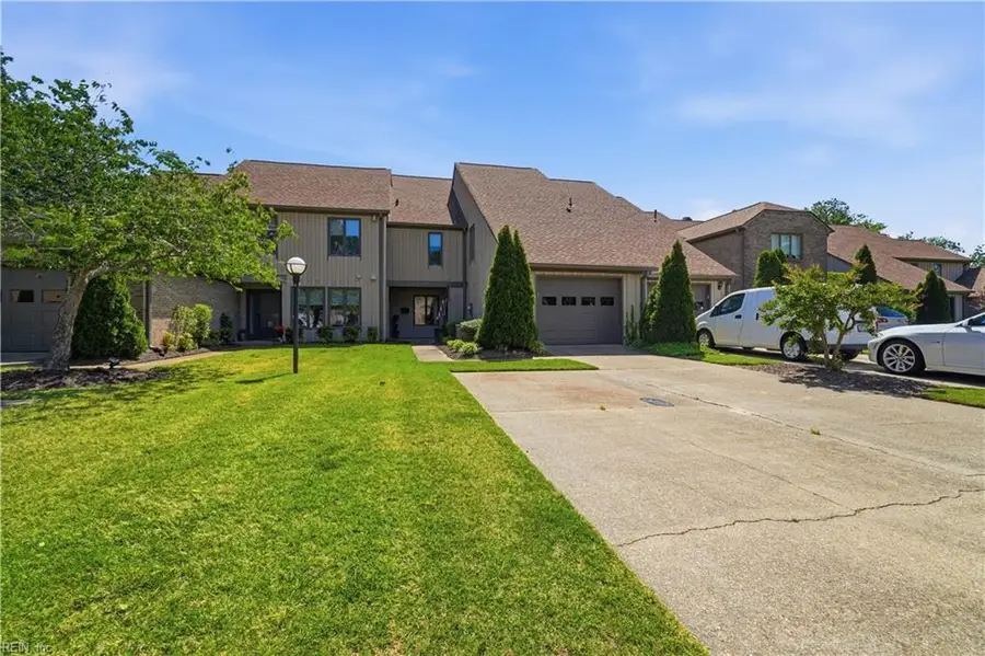 4291 Hatton Point Lane, Portsmouth, VA 23703 - #3