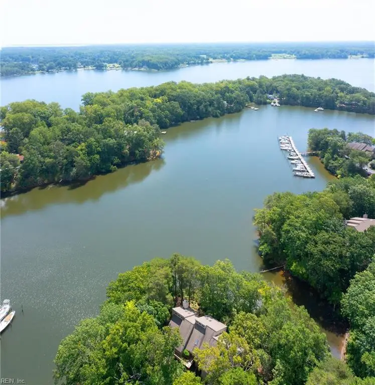 58 Villa Ridge Drive, Hartfield, VA 23071 - #1