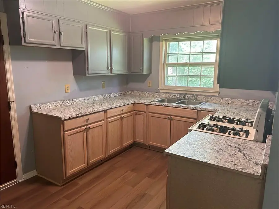 704 Argyle Street, Portsmouth, VA 23704 - #3