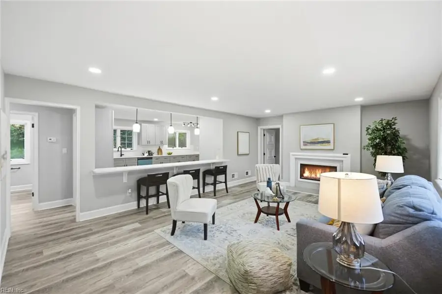 1423 Sweet Briar Avenue, Norfolk, VA 23509 - #2