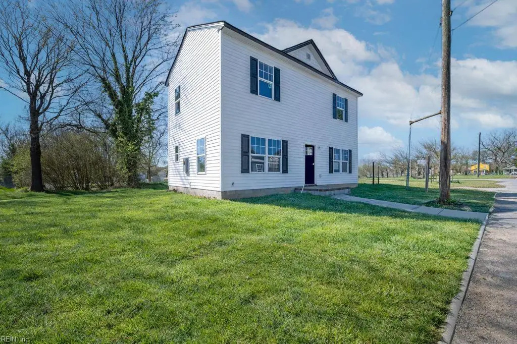 416 Railroad Avenue, Suffolk, VA 23434 - #1