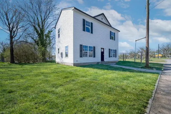 416 Railroad Avenue, Suffolk, VA 23434