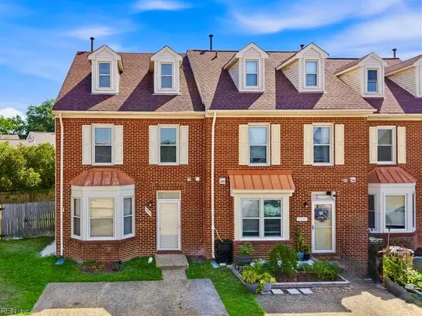 1213 Killington Square, Chesapeake, VA 23320