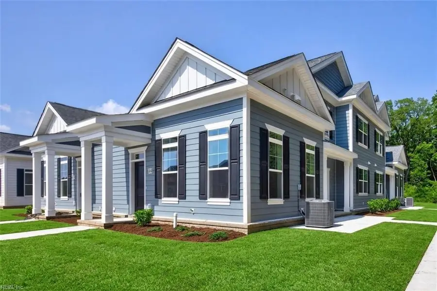 2048 Mango Street, Chesapeake, VA 23321 - #2