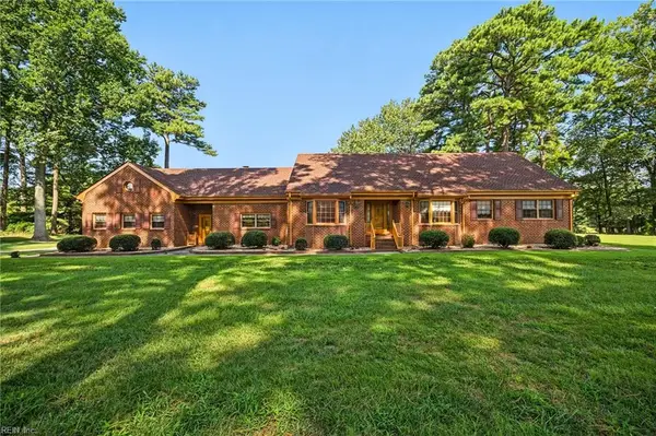 5853 Bernhowe Manor Lane, Suffolk, VA 23435
