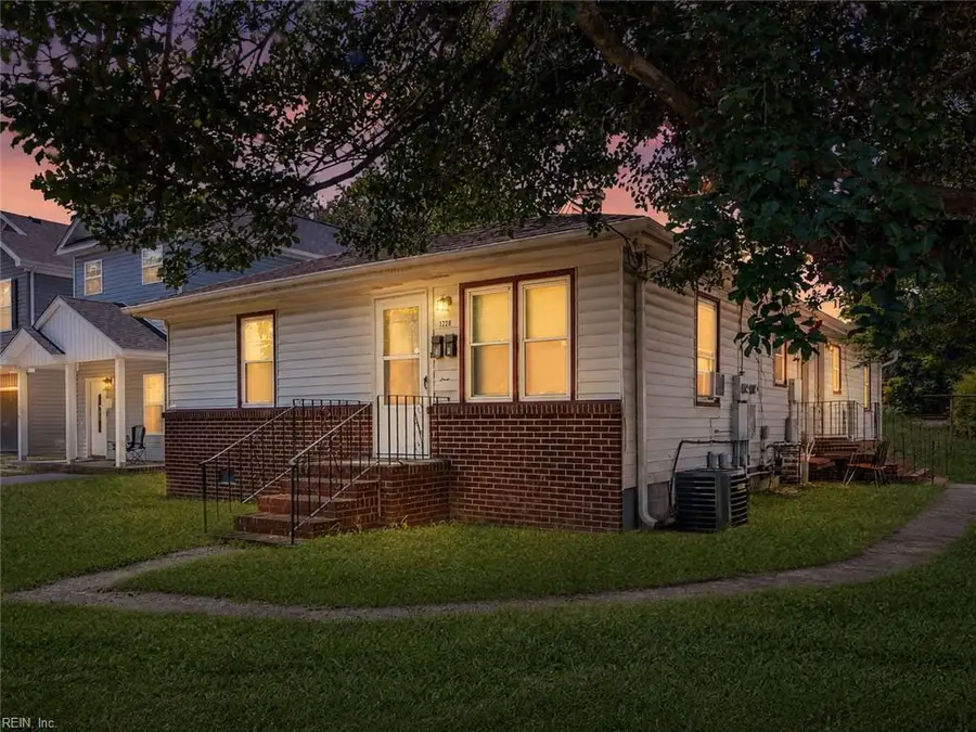1228 Commerce Avenue, Chesapeake, VA 23324 - #2