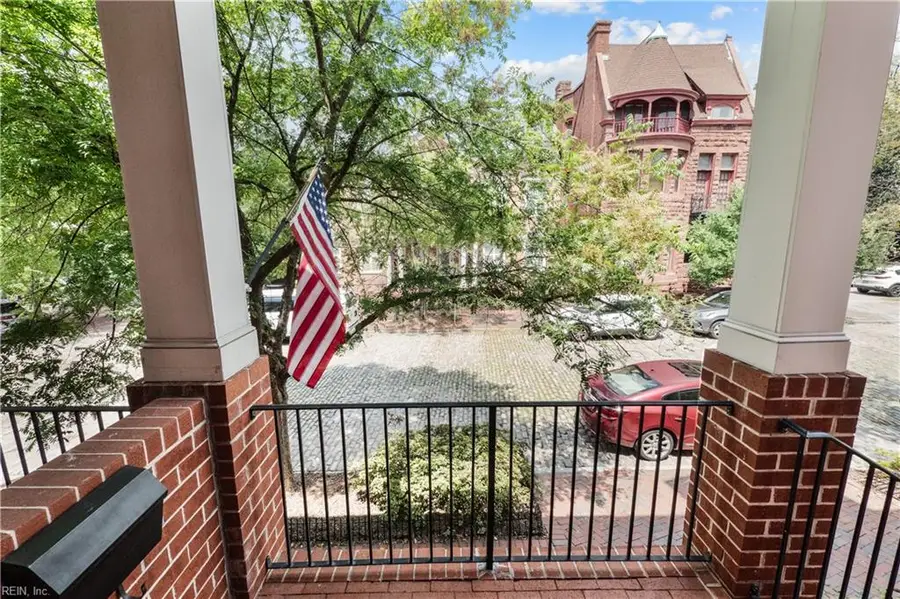 255 W Freemason Street, Norfolk, VA 23510 - #3