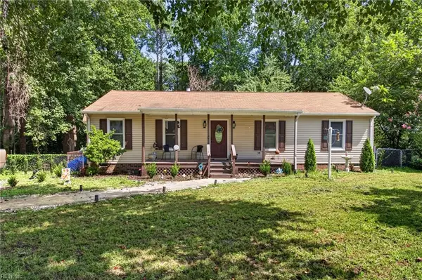 6673 Magnolia Dr Drive, Gloucester, VA 23061