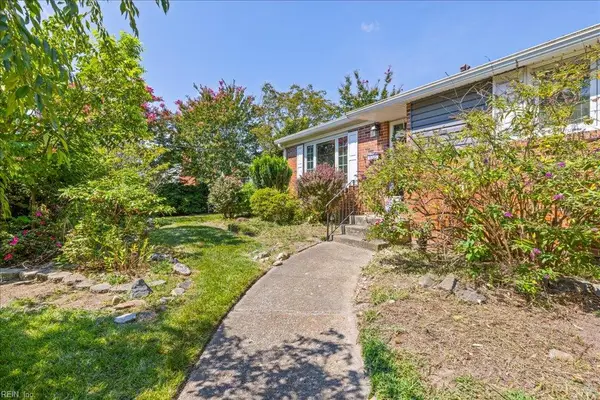 605 Aragona Boulevard, Virginia Beach, VA 23462