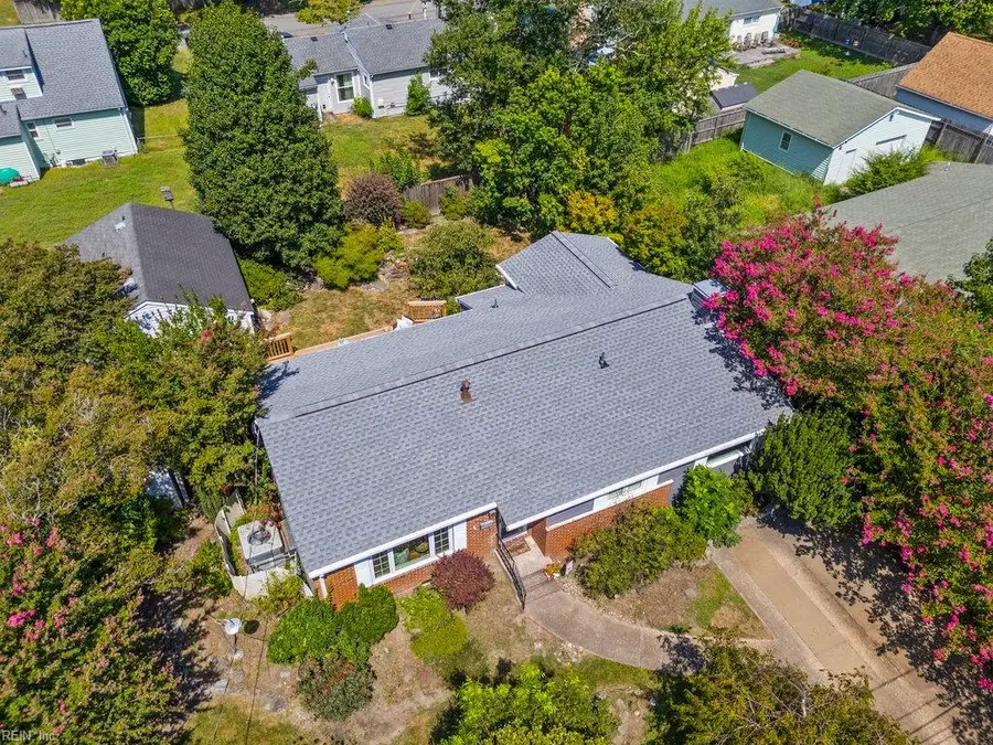 605 Aragona Boulevard, Virginia Beach, VA 23462 - #3