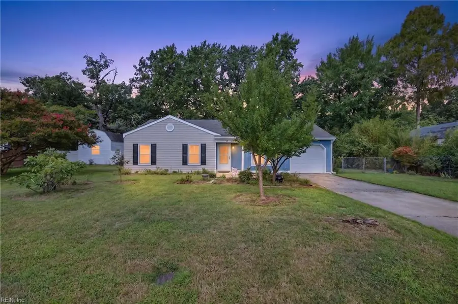 17 Stoneybrook Lane, Newport News, VA 23608 - #2