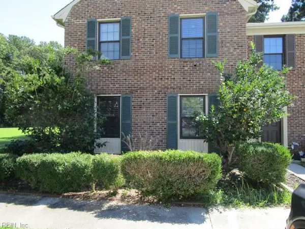 304 Circuit Lane, Newport News, VA 23608