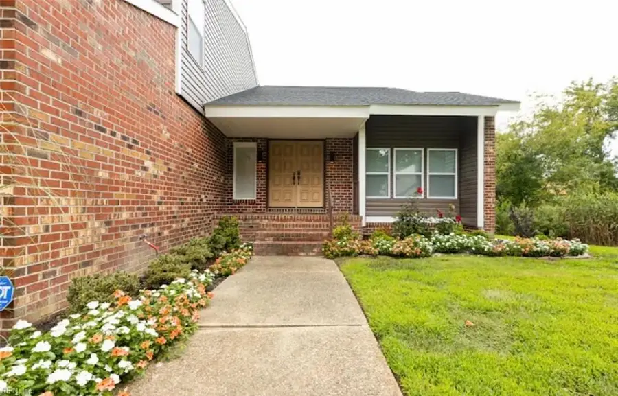 315 Riversedge Drive, Hampton, VA 23669 - #2