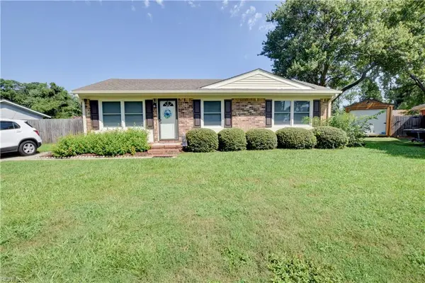 8 Raymond Court, Portsmouth, VA 23703